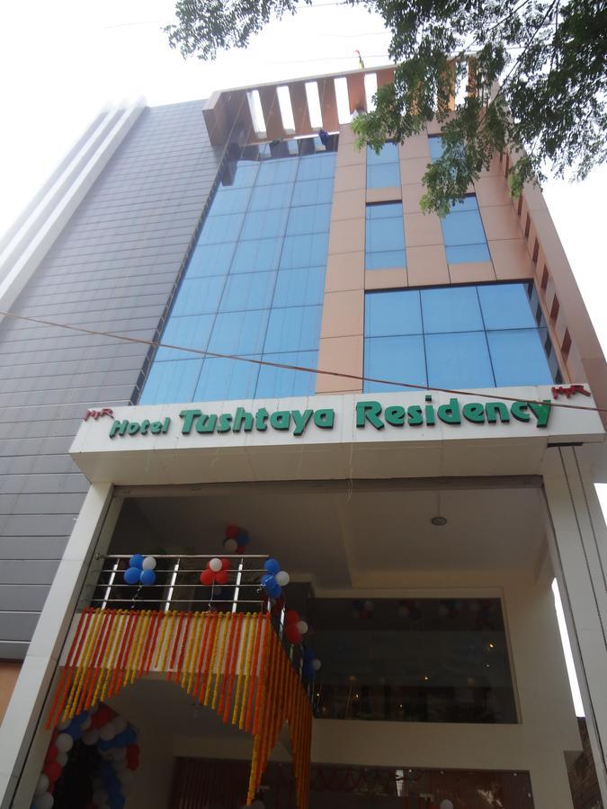 Hotel Tushtaya Residency Goddā Buitenkant foto